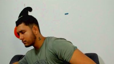 ander_montoya live cam on Cam4