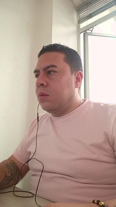 andersonl225 live cam on Cam4
