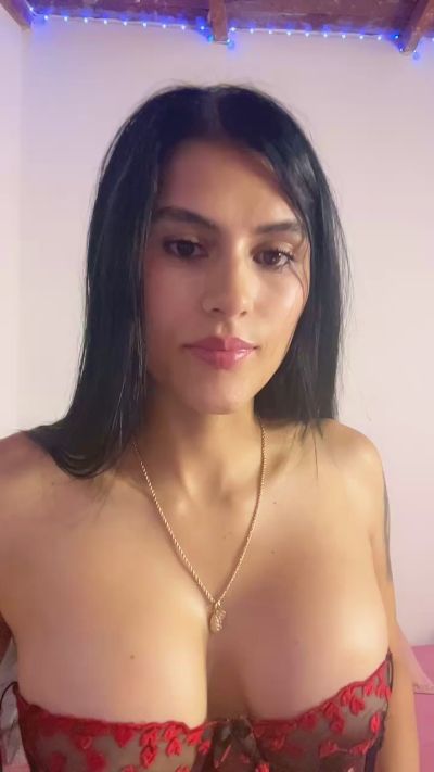 andrea18 live cam on Cam4