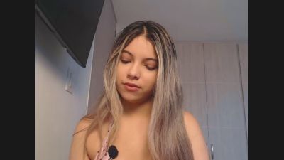 andrea20_sexy live cam on Cam4
