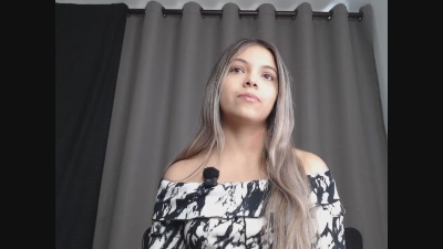 andrea20_sexy live cam on Cam4