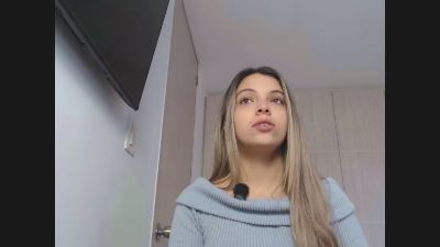 andrea20_sexy live cam on Cam4