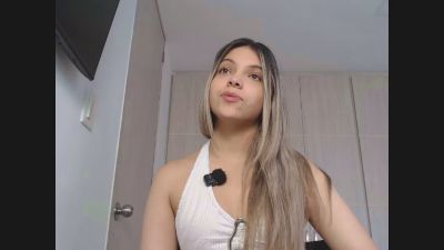 andrea20_sexy live cam on Cam4