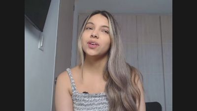 andrea20_sexy live cam on Cam4