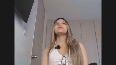 andrea20_sexy live cam on Cam4