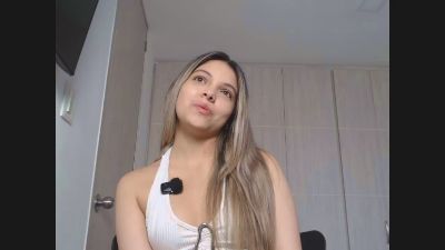 andrea20_sexy live cam on Cam4