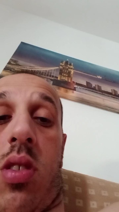 andrea2533 live cam on Cam4