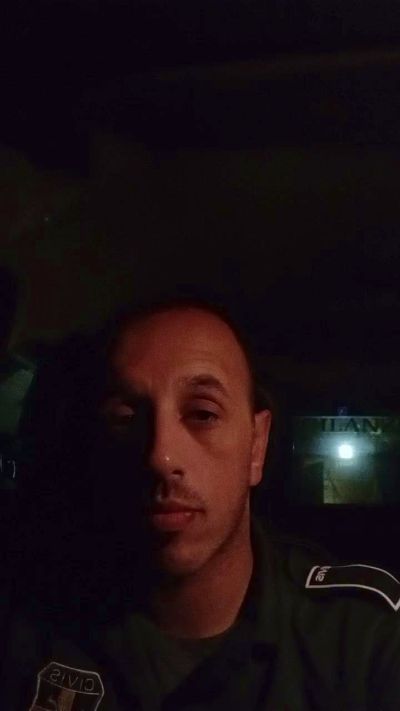 andrea2533 live cam on Cam4