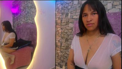 andrea_lovely live cam on Cam4