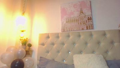andrea_secret_ live cam on Cam4