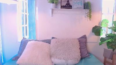 andrea_secret_ live cam on Cam4