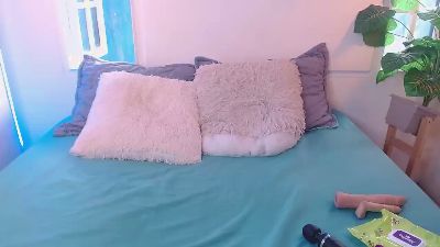 andrea_secret_ live cam on Cam4