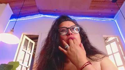 andrea_secret_ live cam on Cam4