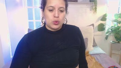 andrea_secret_ live cam on Cam4