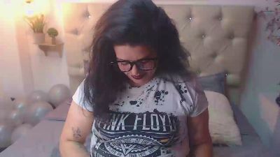 andrea_secret_ live cam on Cam4