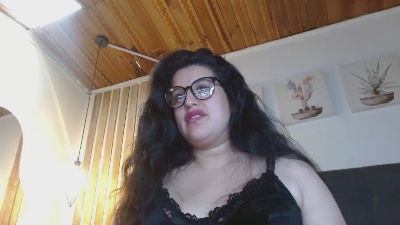 andrea_secret_ live cam on Cam4