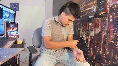 andreaandchris live cam on Cam4