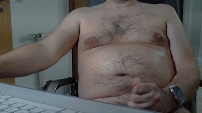 andreb82 live cam on Cam4
