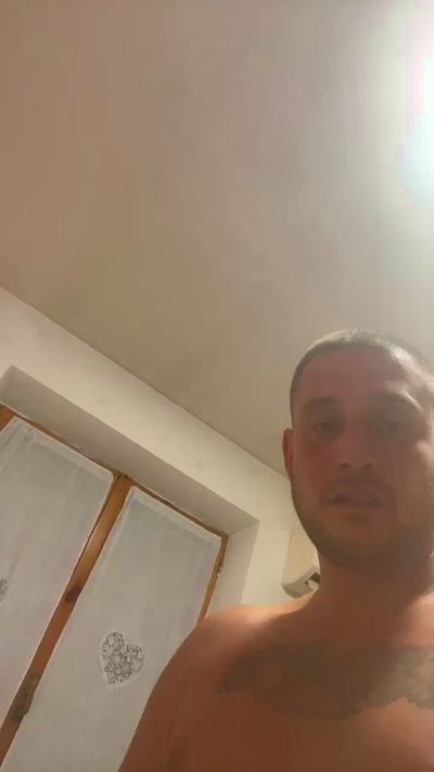 andreee91 live cam on Cam4