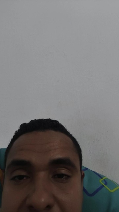 andres11295786 live cam on Cam4