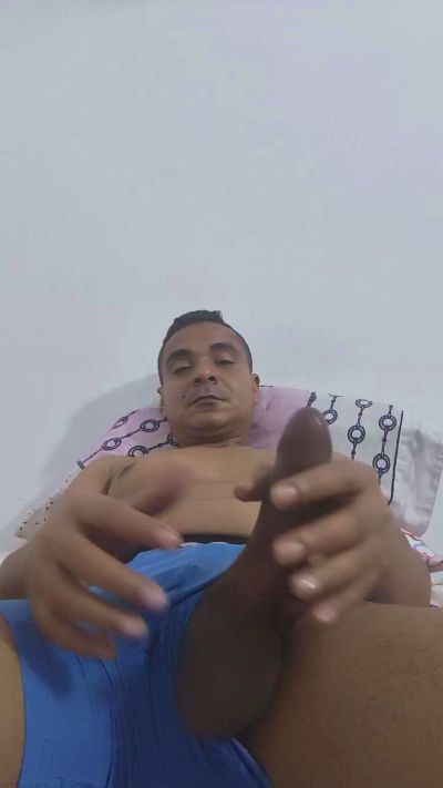 andres11295786 live cam on Cam4