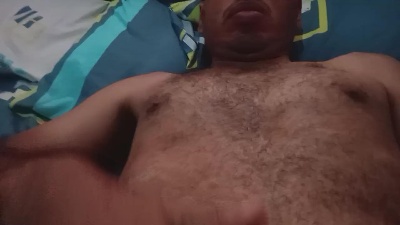 andres8830 live cam on Cam4