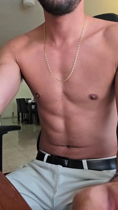 andreshz95 live cam on Cam4