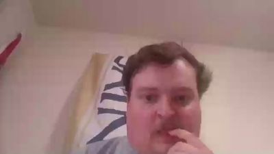 andrew23_fun live cam on Cam4