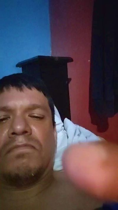 andrew8 live cam on Cam4