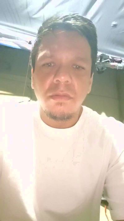 andrew8 live cam on Cam4