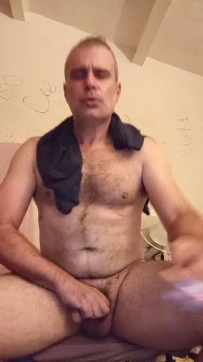 andrew_00 live cam on Cam4