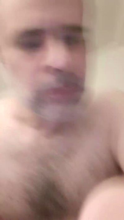 andrew_00 live cam on Cam4