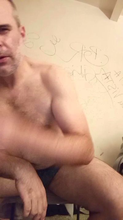 andrew_00 live cam on Cam4