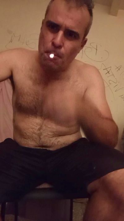 andrew_00 live cam on Cam4