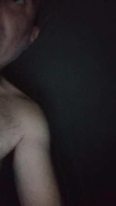 andrew_00 live cam on Cam4