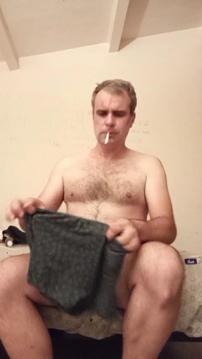 andrew_00 live cam on Cam4