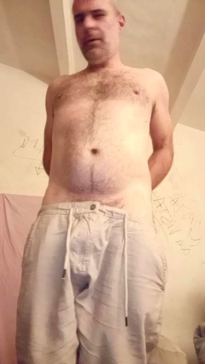 andrew_00 live cam on Cam4