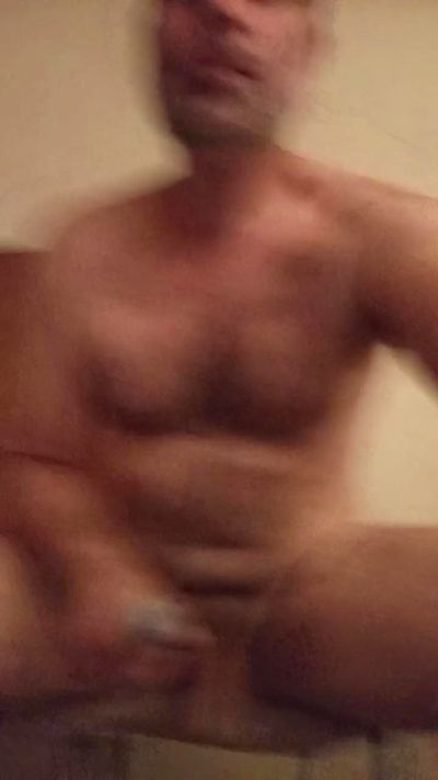 andrew_00 live cam on Cam4