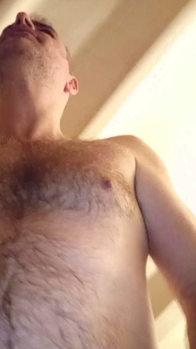 andrew_00 live cam on Cam4