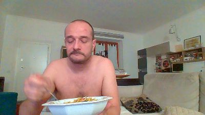 andrew_980 live cam on Cam4