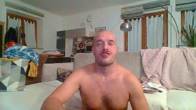 andrew_980 live cam on Cam4