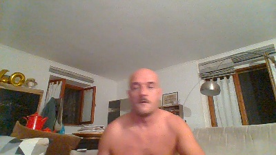 andrew_980 live cam on Cam4