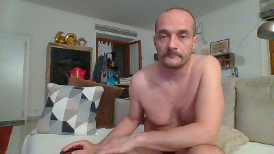 andrew_980 live cam on Cam4