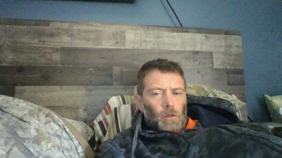 andrewe421 live cam on Cam4