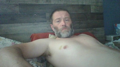 andrewe421 live cam on Cam4