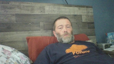 andrewe421 live cam on Cam4