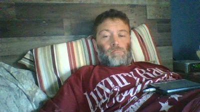 andrewe421 live cam on Cam4