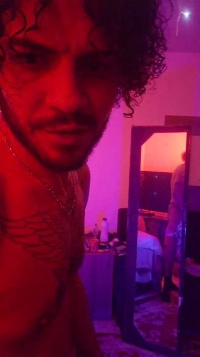 andy1041 live cam on Cam4
