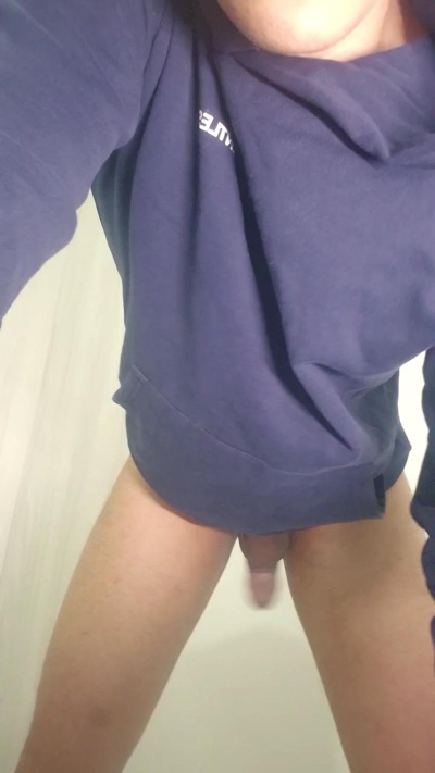 andy187 live cam on Cam4