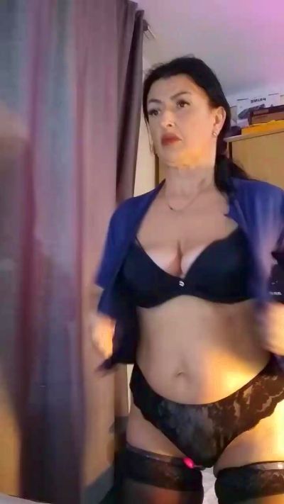 angel75sexy live cam on Cam4